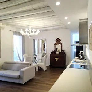 Sara S Luxury Five Minutes From Piazza San Marco Venecia