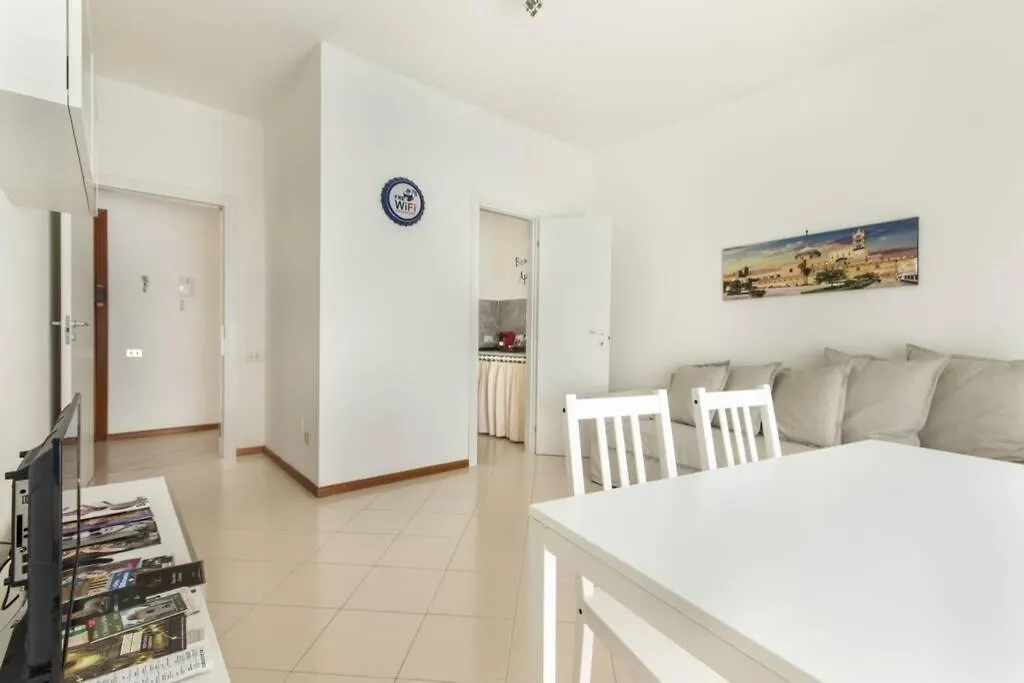Apartamento Al Politeama Palermo 0*,  Italia